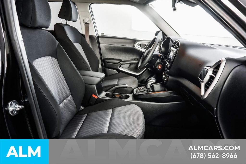 Used 2025 Black Kia LX image 19