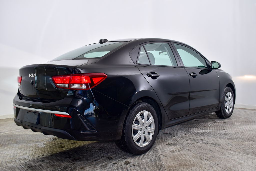 Thumbnail: 2023 Kia Rio - 5