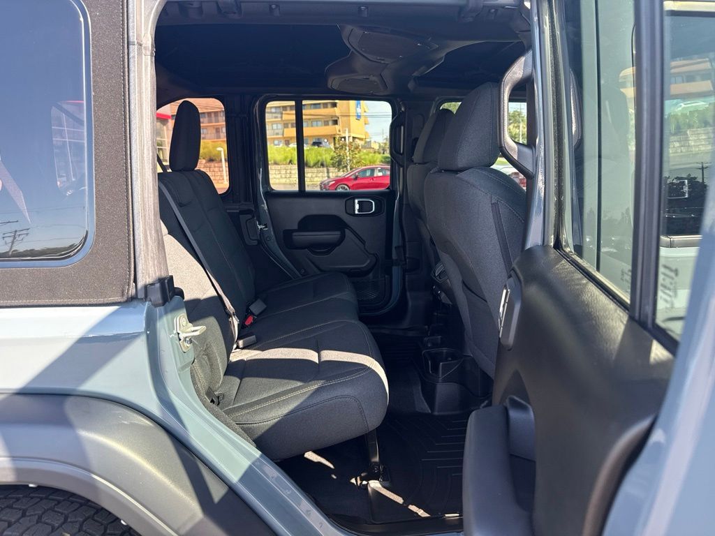 Used 2024 Jeep Wrangler SUV