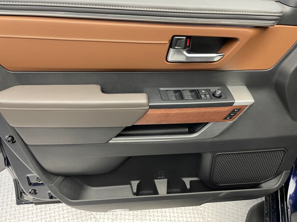 Thumbnail: 2025 Toyota Sequoia - 9