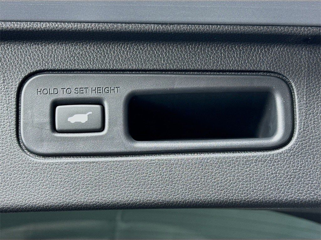 Used Car 2025 Honda Pilot  Touring For Sale Under $50,000 In Austin, Texas