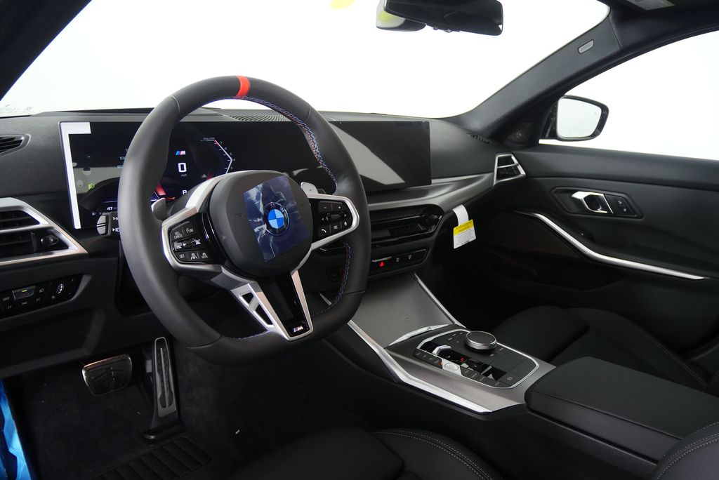 Thumbnail: 2026 BMW 3 Series - 13