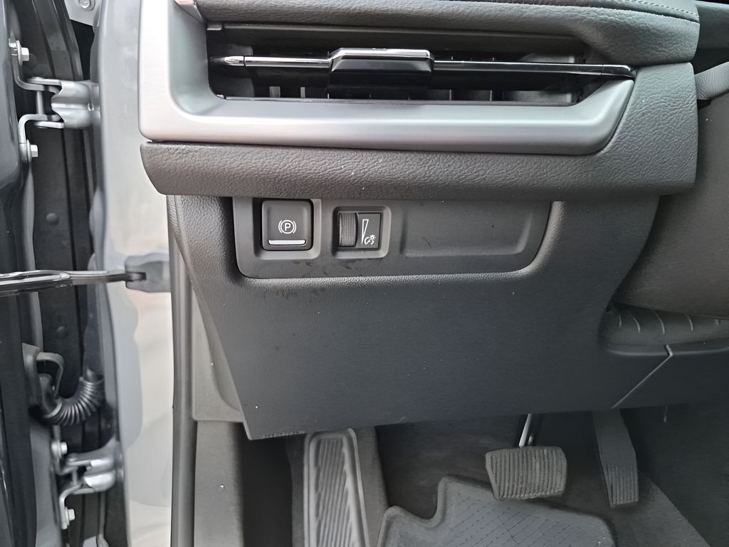 Used Car 2025 Cadillac Xt4  Premium Luxury For Sale Under $35,000 In Austin, Texas