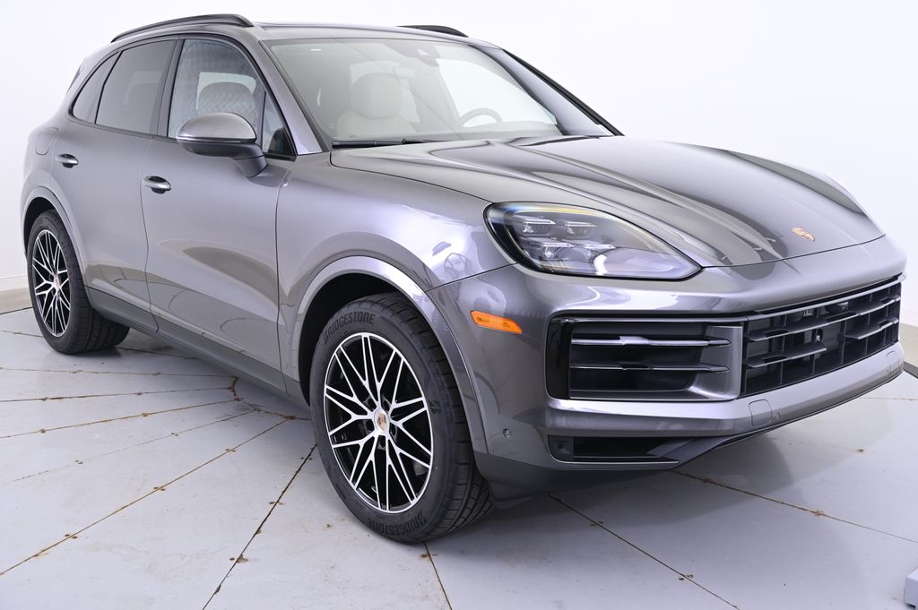 Thumbnail: 2025 Porsche Cayenne - 9