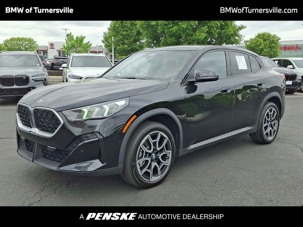 Thumbnail: 2025 BMW X2 - 1