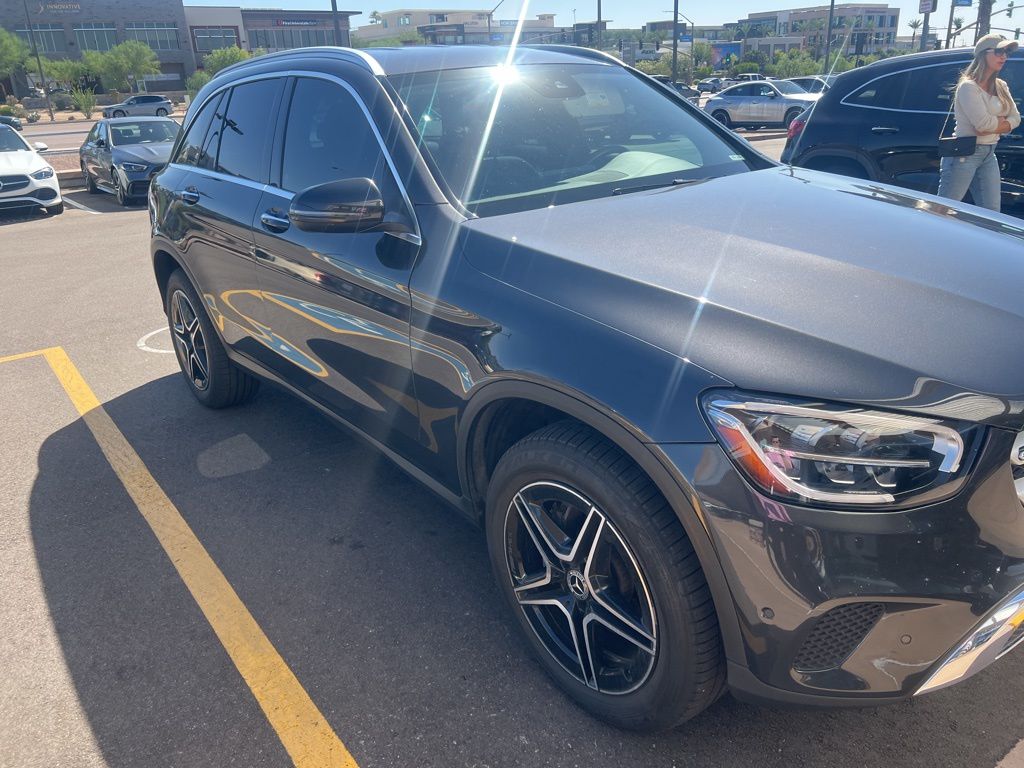 Thumbnail: 2021 Mercedes-Benz GLC - 2