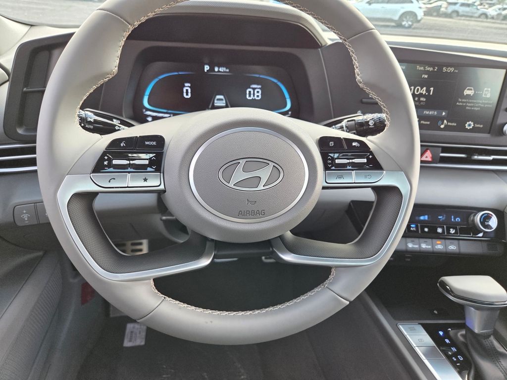 Thumbnail: 2025 Hyundai Elantra - 26