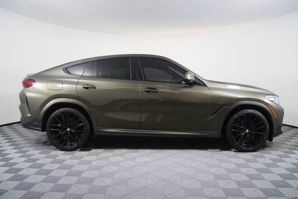 Thumbnail: 2023 BMW X6 - 2