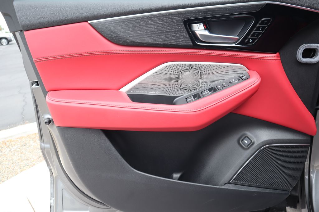 Thumbnail: 2024 Acura MDX - 24