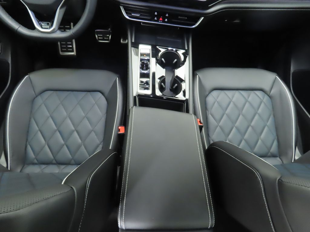 2024 Volkswagen Atlas SEL 16