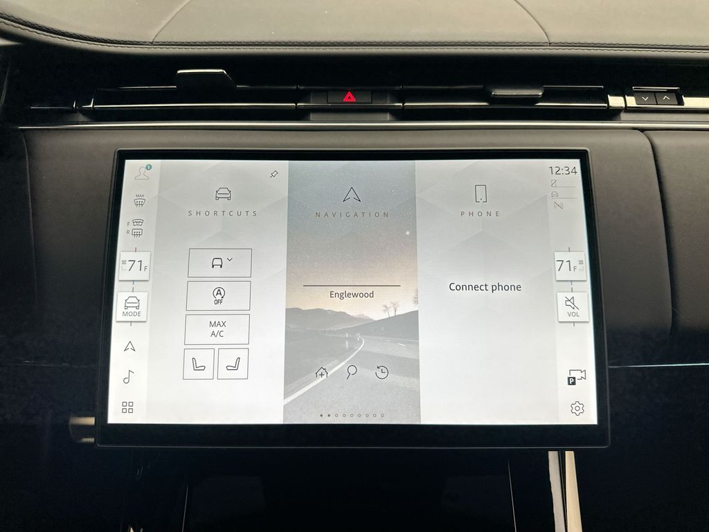 Thumbnail: 2026 Land Rover Range Rover Sport - 13