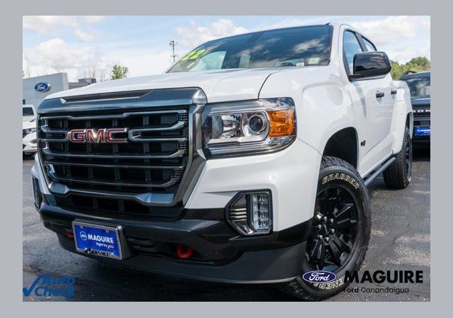 Summit White 2022 GMC Canyon Pickup Truck Four-Wheel Drive 8-Speed Automatic