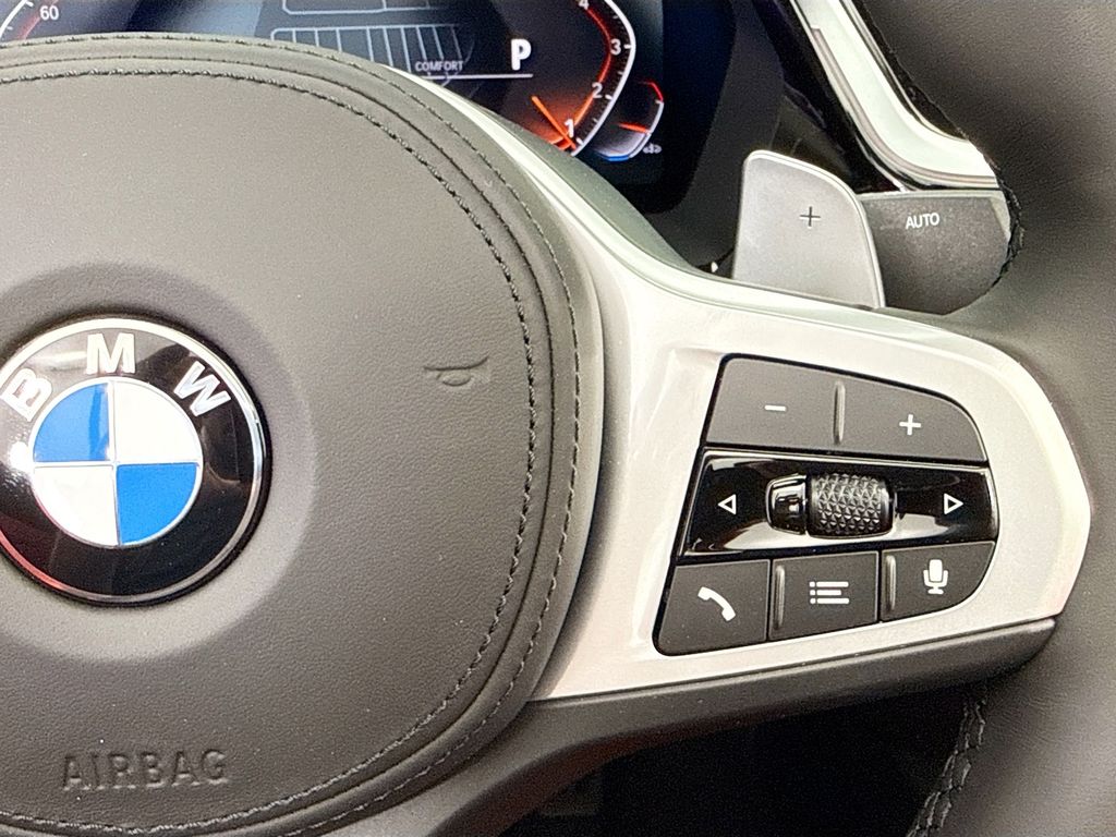 Thumbnail: 2026 BMW Z4 - 12