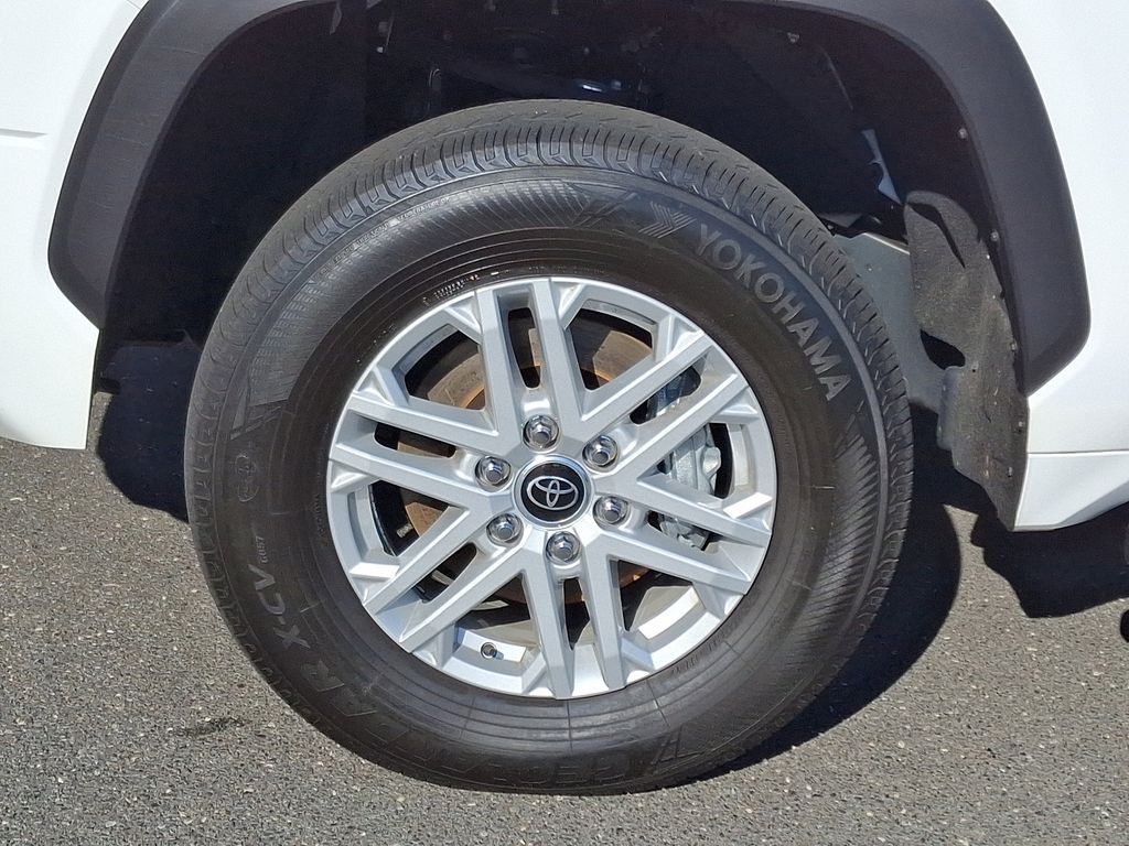 2024 Toyota Tundra SR5 8