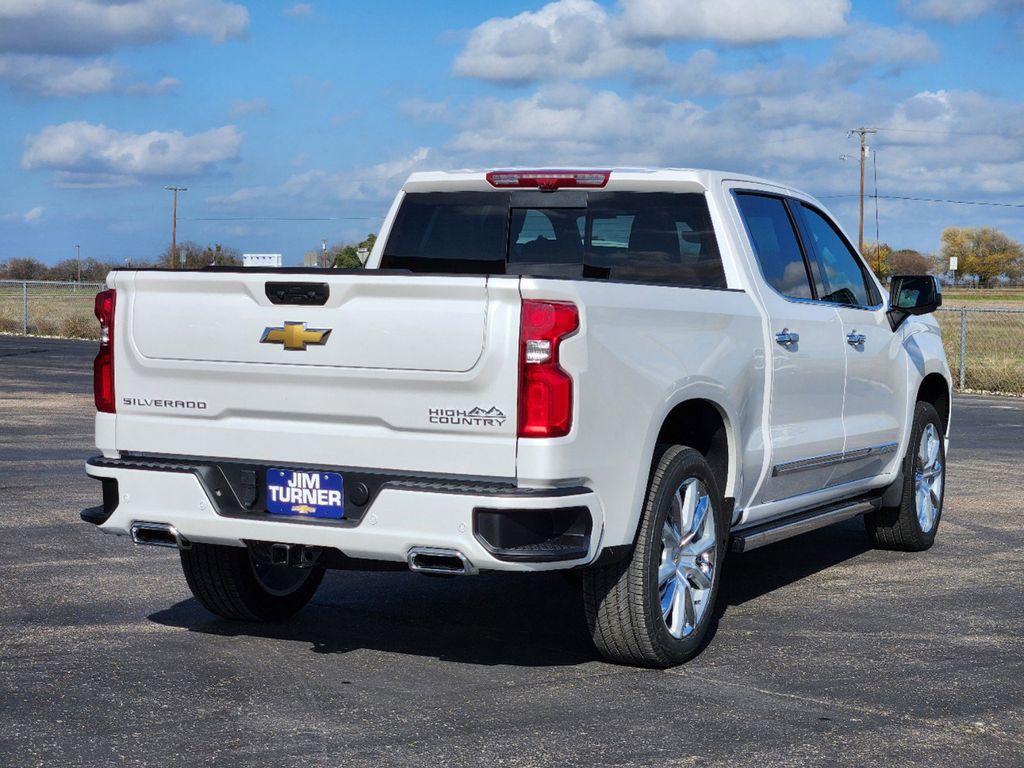 2025 Chevrolet Silverado 1500 High Country 3