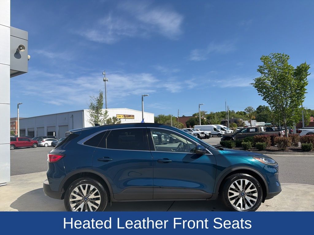 2020 Ford Escape Titanium