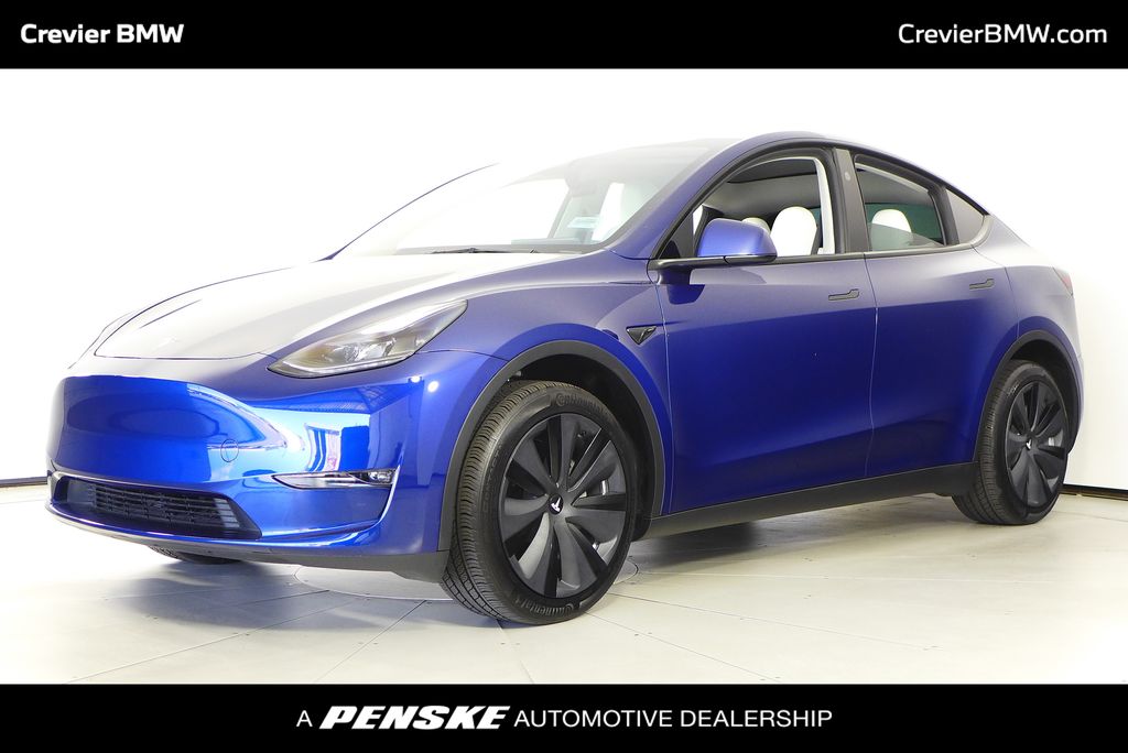 2024 Tesla Model Y Long Range -
                Santa Ana, CA