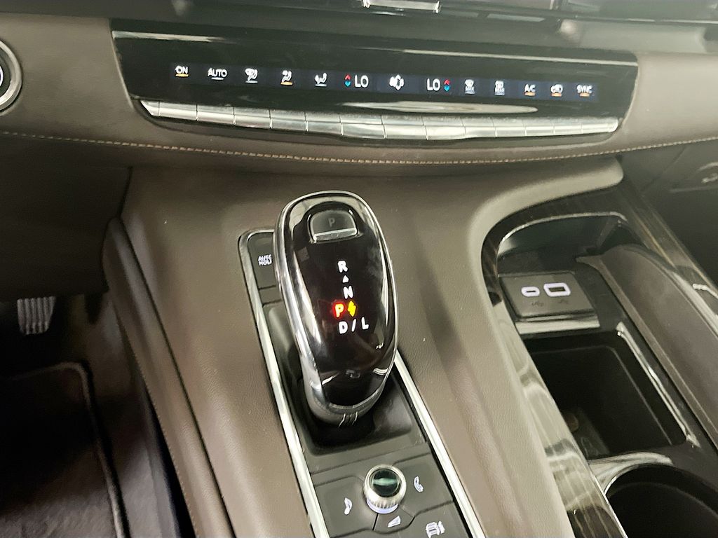 Used 2023 Silver Cadillac Premium Luxury image 16