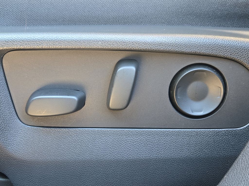 Thumbnail: 2025 Buick Envision - 28