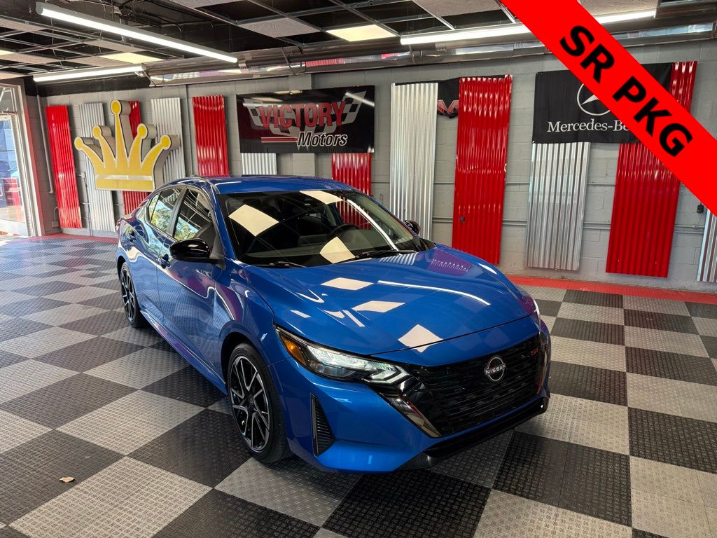 2025 Nissan Sentra SR FWD