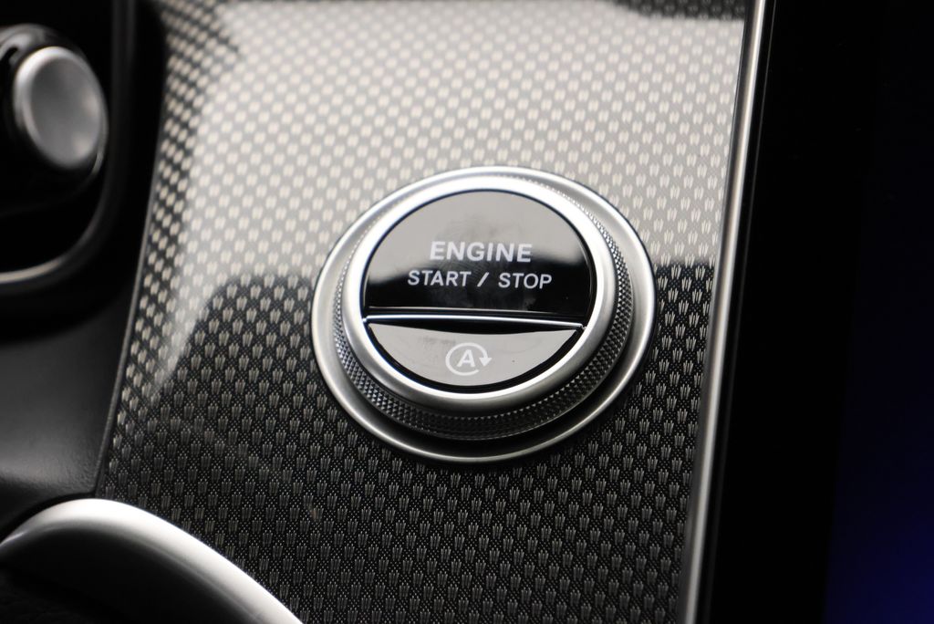 Thumbnail: 2027 Mercedes-Benz GLC - 24