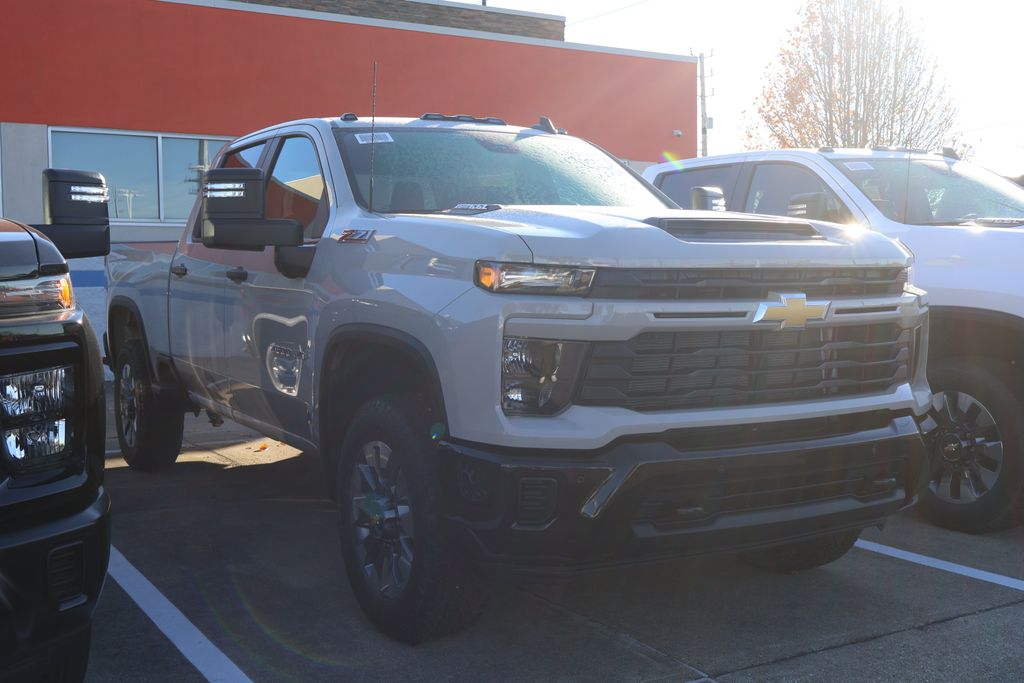 Thumbnail: 2026 Chevrolet Silverado 2500 - 8