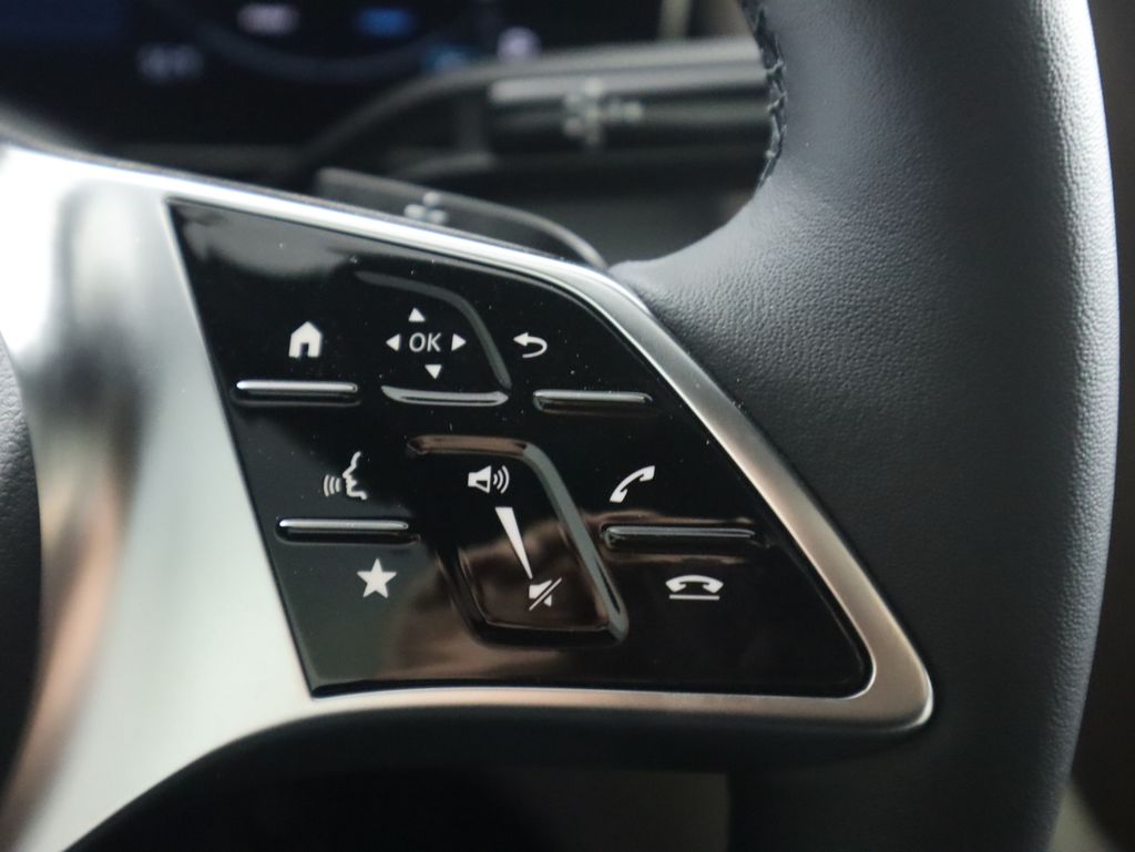 Thumbnail: 2026 Mercedes-Benz GLC - 13