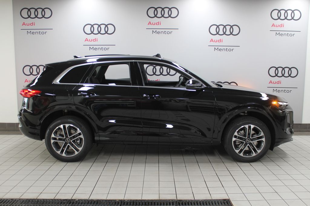 2025 Audi Q5 Premium 7