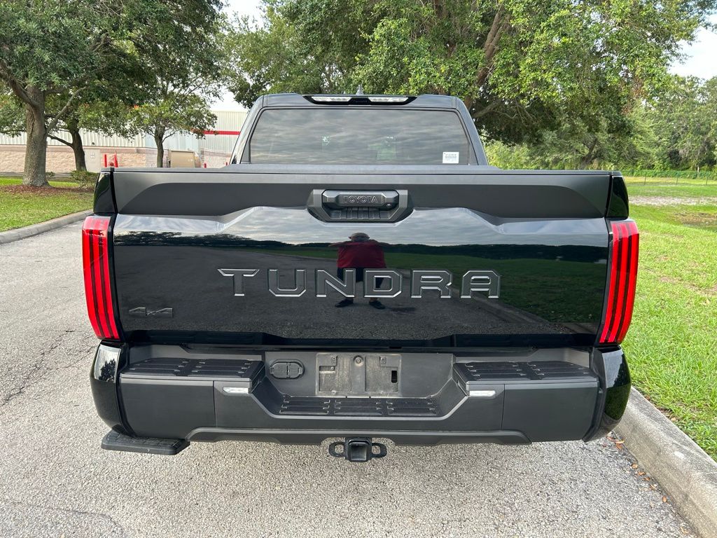 2023 Toyota Tundra SR 4