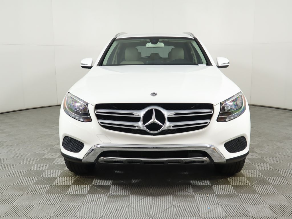 2019 Mercedes-Benz GLC 300 2