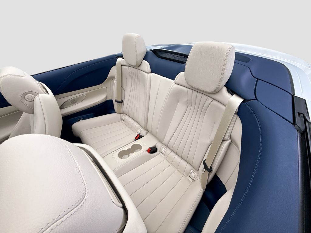 Thumbnail: 2023 Mercedes-Benz E-Class - 19