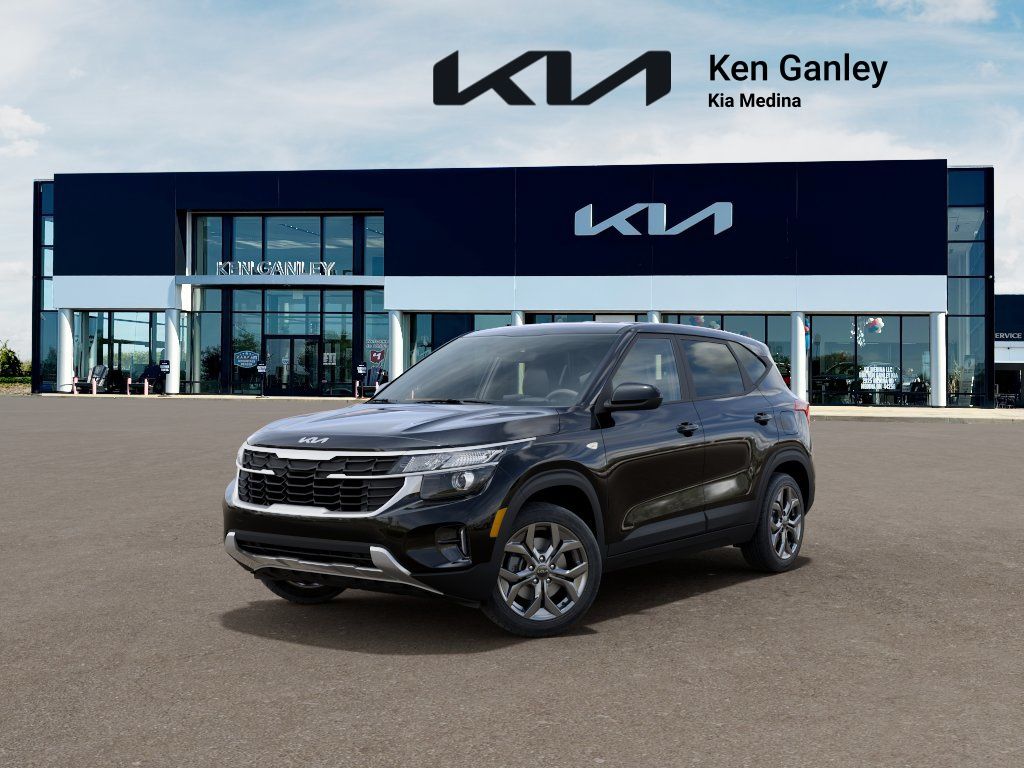 Fusion Black 2026 Kia Seltos LX AWD SUV / Crossover All-Wheel Drive Continuously Variable Transmission