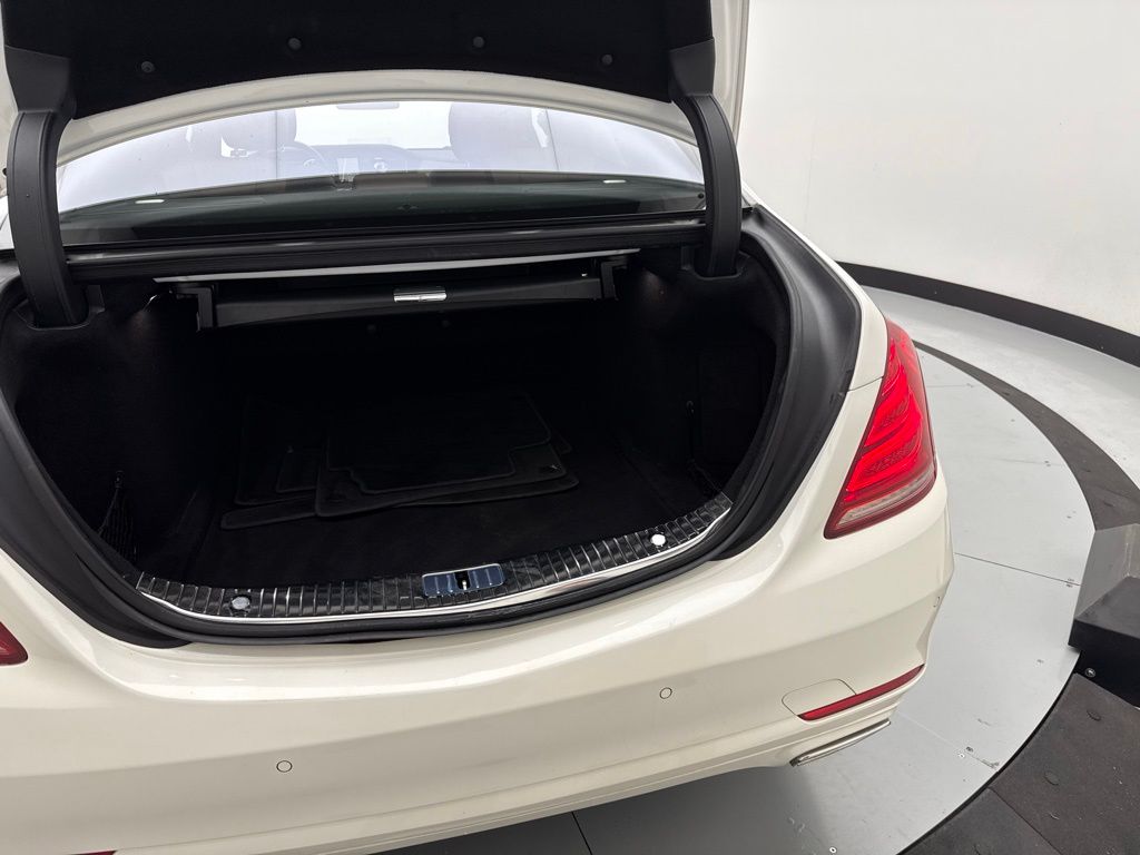 Thumbnail: 2016 Mercedes-Benz S-Class - 29