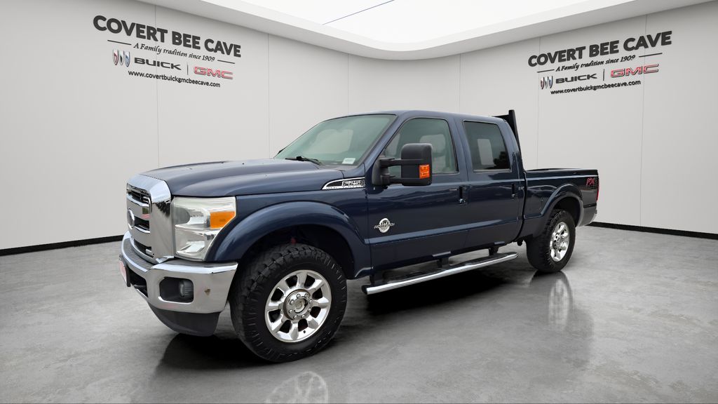 Used 2015 Blue Ford Lariat image 3