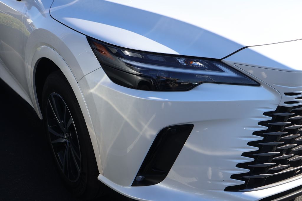 Thumbnail: 2025 Lexus RX - 4