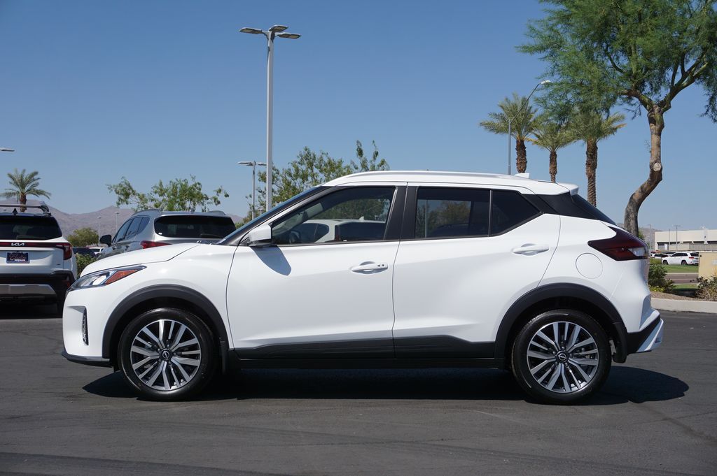 2024 Nissan Kicks SV 2