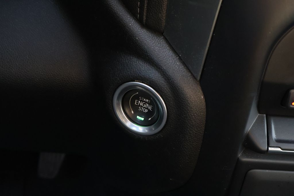 Thumbnail: 2022 Chevrolet Silverado 1500 - 28