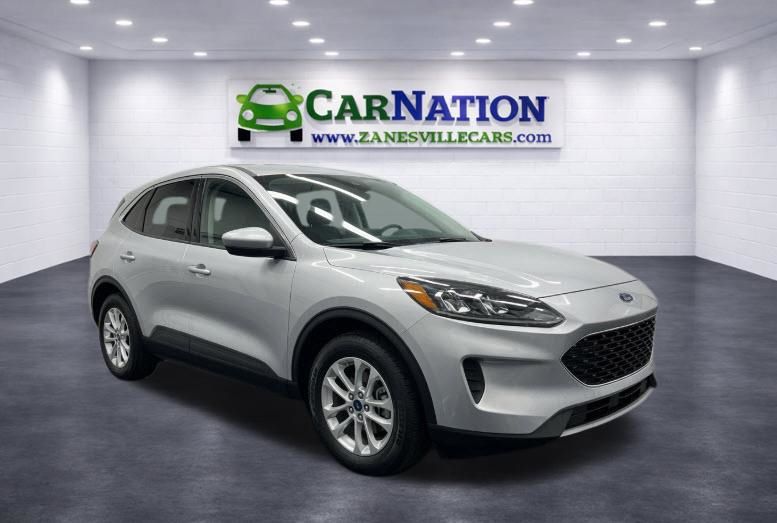 2020 Ford Escape SE - Main Image