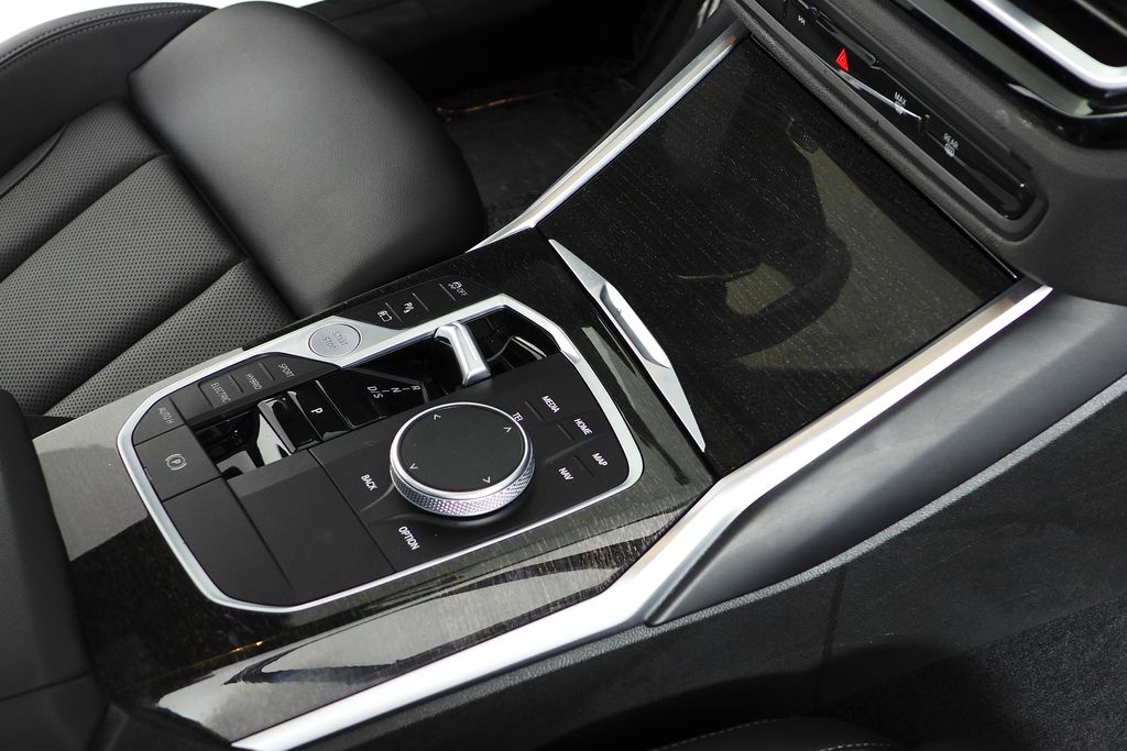 Thumbnail: 2023 BMW 3 Series - 15