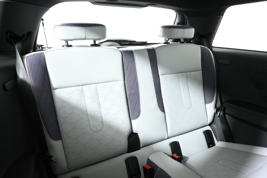 Thumbnail: 2026 MINI Cooper - 29