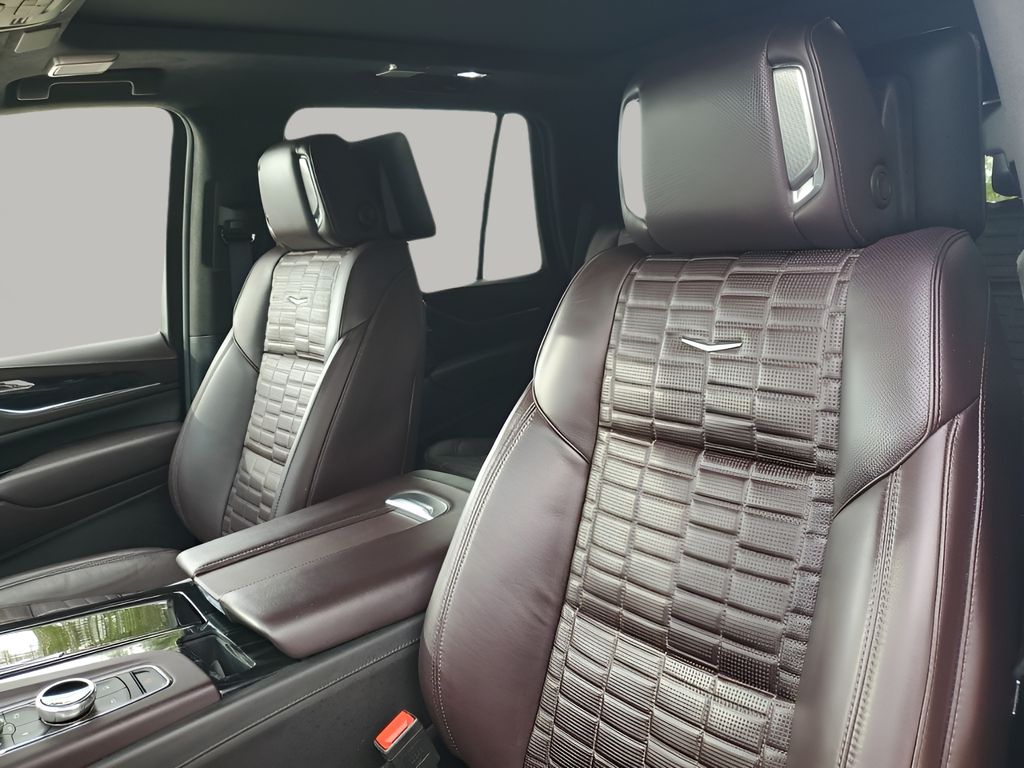 Used Car 2024 Cadillac Escalade  V-series For Sale Under $140,000 In Austin, Texas