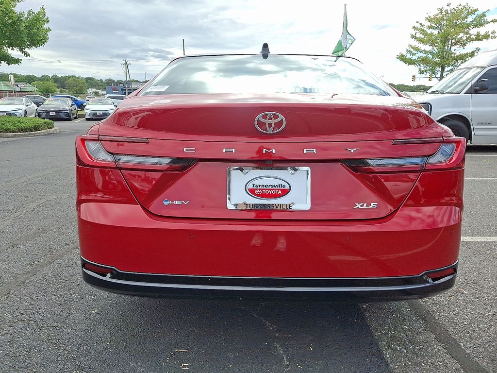 Thumbnail: 2025 Toyota Camry - 5