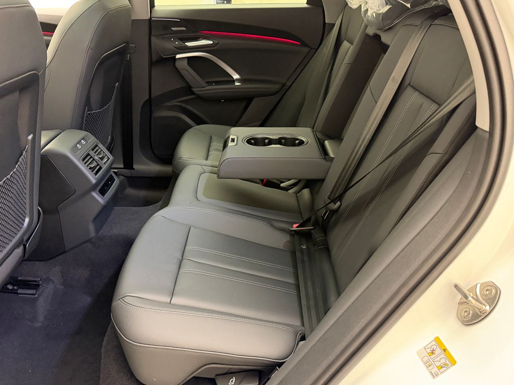 Thumbnail: 2026 Audi Q5 - 18