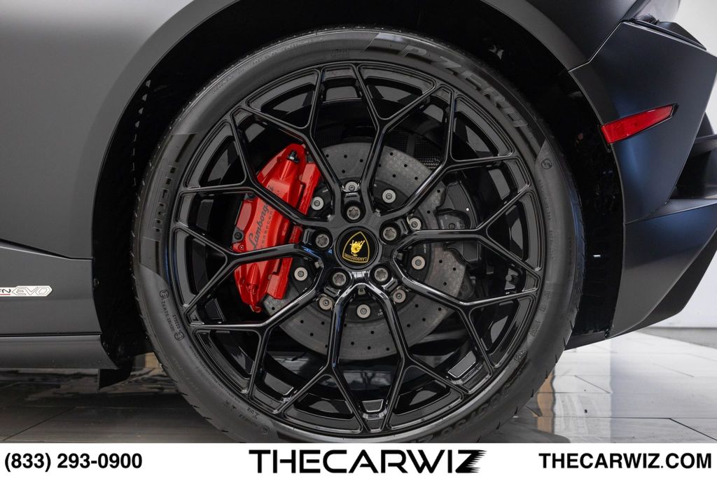 2024 Lamborghini Huracan EVO