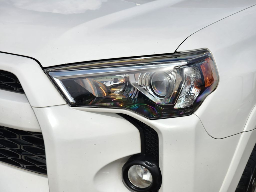 2016 Toyota 4Runner SR5 Premium White at Emmons Autoplex