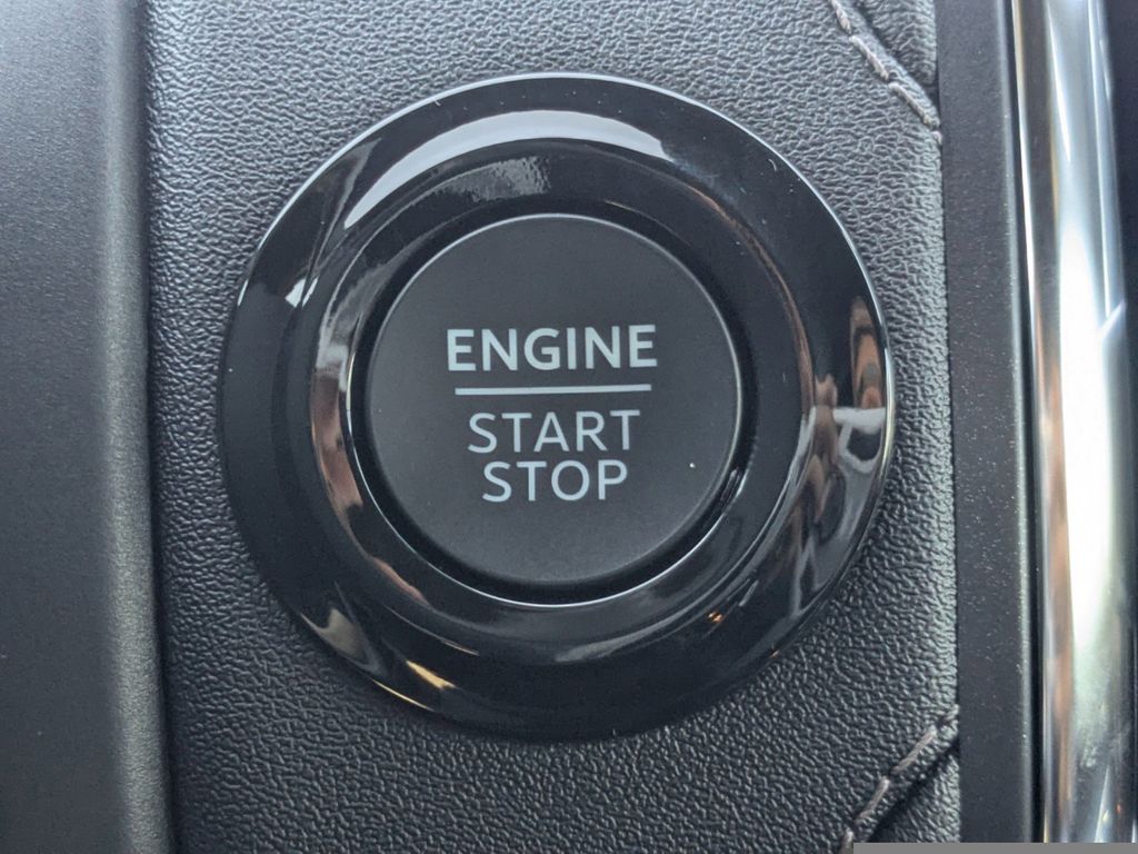 2025 Ford Expedition Platinum MAX