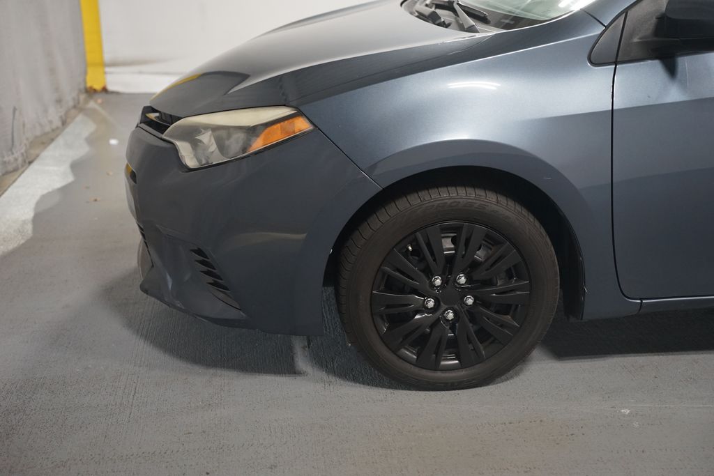 Thumbnail: 2016 Toyota Corolla - 5