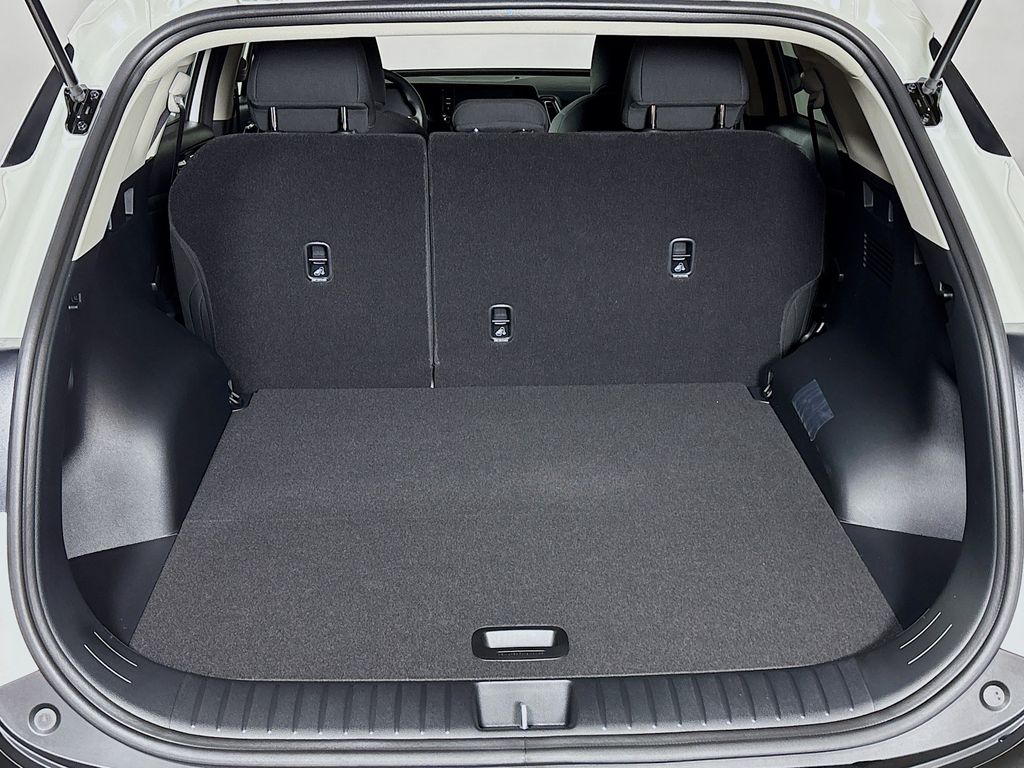 2025 Kia Sportage Hybrid LX