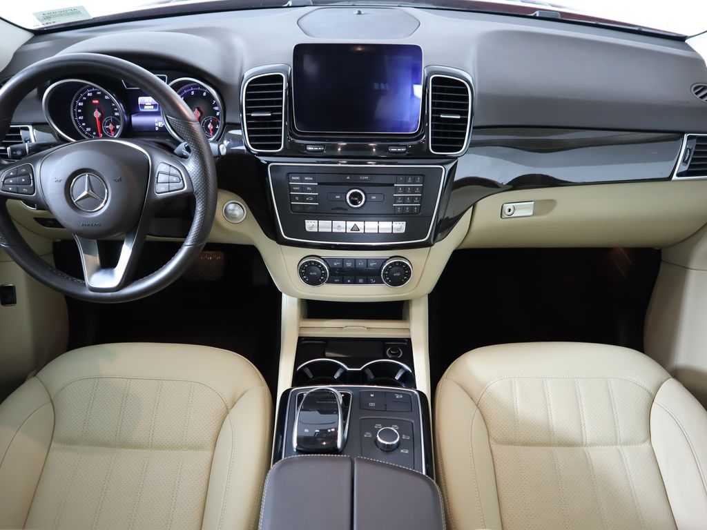 Thumbnail: 2017 Mercedes-Benz GLE - 13