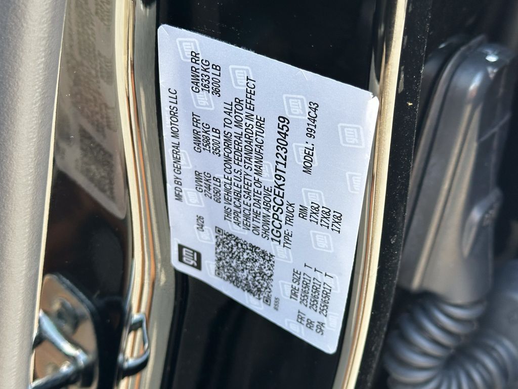 new 2026 Chevrolet Colorado car, priced at $32,695